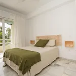 Sunstay Costa Flat I Daire Torremolinos